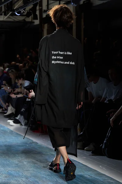 Look 59